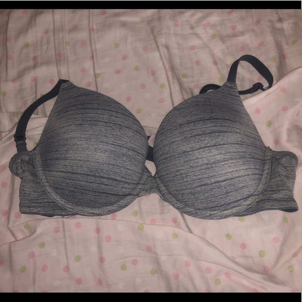 push-up bra 34B victoria’s secret lingerie